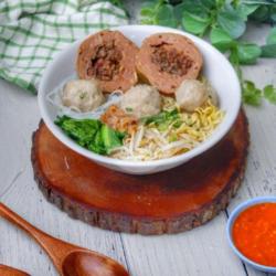 Mie Bakso Isi