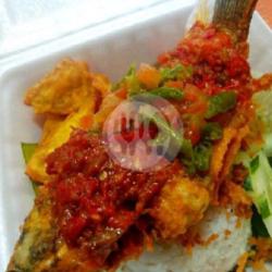 Nasi Uduk Nila Penyet