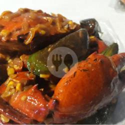 Kepiting Telur  Saus Padang Campur Kerang