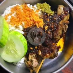 Nasi Ati Ampela   Tahu Tempe Bumbu Hitam