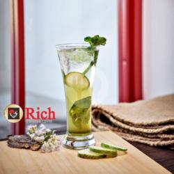 Green Apple Mojito