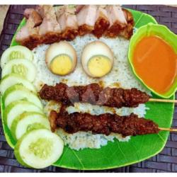 Nasi Sate Manis Babi Panggang