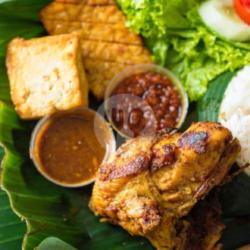 Ayam Bakar Dada   Teh