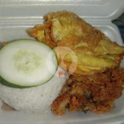 Nasi Ayam Geprek Topping Telur Dadar