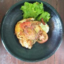 Dada Ayam Penyet Sambel Merah