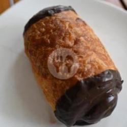 Pain Au Chocolat