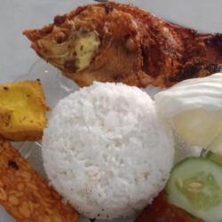 Pket Nasi Gonjleng Lengkap.