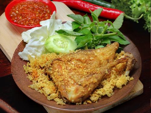 Ayam Goreng Single Borobudur Seafood & Chinese Food, Denpasar
