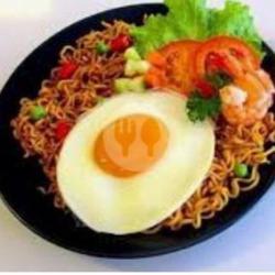 Indomie Telor(goreng)