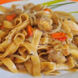 Kwetiau Goreng