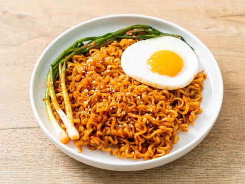 Mie Padeh Heboh