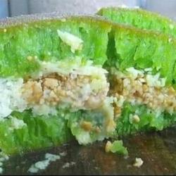 Terang Bulan Pandan Keju Kacang Susu