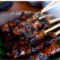 10 Tusuk Sate Kambing Maranggi