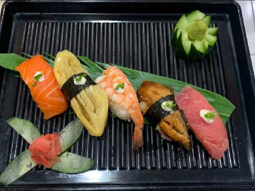 warung sushi ramen martien