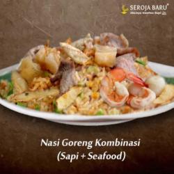 Nasi Goreng Kombinasi (sapi   Seafood)