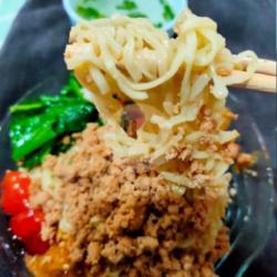 Mie Pangsit Super Komplit (free Es Jeruk)