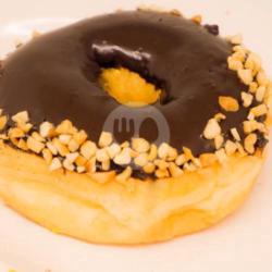 Donat Premium Coklat Kacang