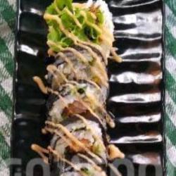 Shrimp Tempura Roll / 6 Pcs