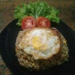 Nasgor Telur   Telur Ceplok   Ayam Suir