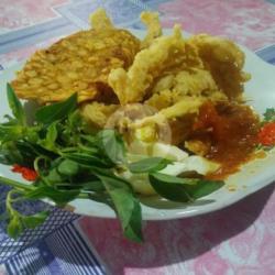 Nasi, Tahu Tempe Jamur Goreng Kremes