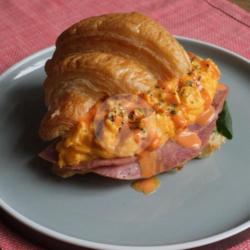 Egg & Ham Croissant