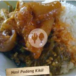 Nasi Dan Kikil Gulai