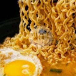 Indomie Kuah Semur Ayam