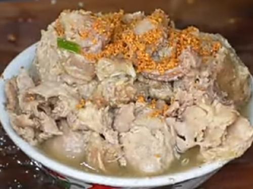 Raja Bakso Pakde, Parung