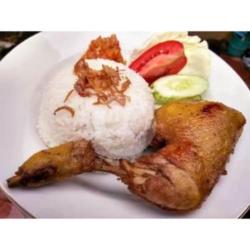 Ayam Goreng Nasi Sambel Lalapan