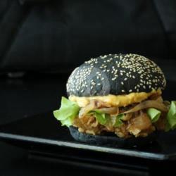 Black Chicken Burger