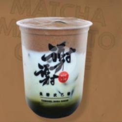 Matcha Matchiato Coffe