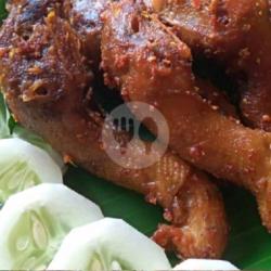 Kepala Ayam ( Sambel   Lalapan   Kremes)