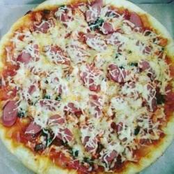 Pizza Mushroom And Sausages 18 Cm