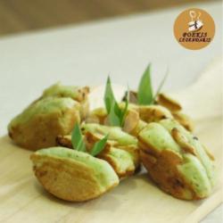 Pukis Pandan Coklat