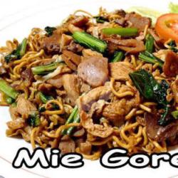 Mie Greng Atiampela