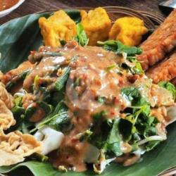 Sego Pecel Telor Dadar