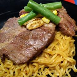 Indomie Chicken Steak