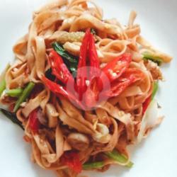 Mie Kwetiau Goreng