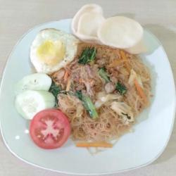 Bihun Goreng Telur   Teh Es Manis