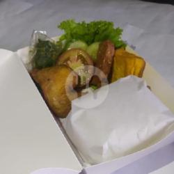 Paket Nasi Ayam Sambal Ijo