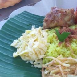 Nasduk Ayam  Telor Suwir