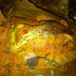 Nasi Brengkes Tempoyak Patin