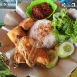 Paket Pecel Ayam Sambel Setan