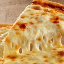 Extra Mozzarella Topping Pizza