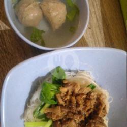 Bihun Ayam Baso