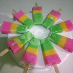 Es Kue Gabus Pelangi