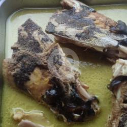 Gulai Kepala Ikan Baung Laut