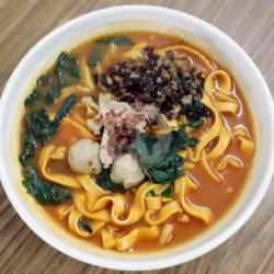 Spicy Soup Pan Mee