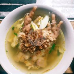 Soto Ayam Ceker, Atiampela