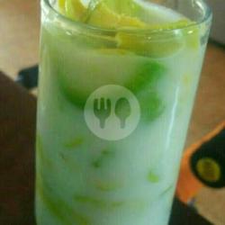 Alpukat Kerok   Susu Putih (cup)